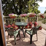 Antica Casa Di Famiglia Guest house