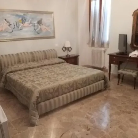 Antica Casa Di Famiglia