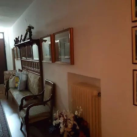 Antica Casa Di Famiglia